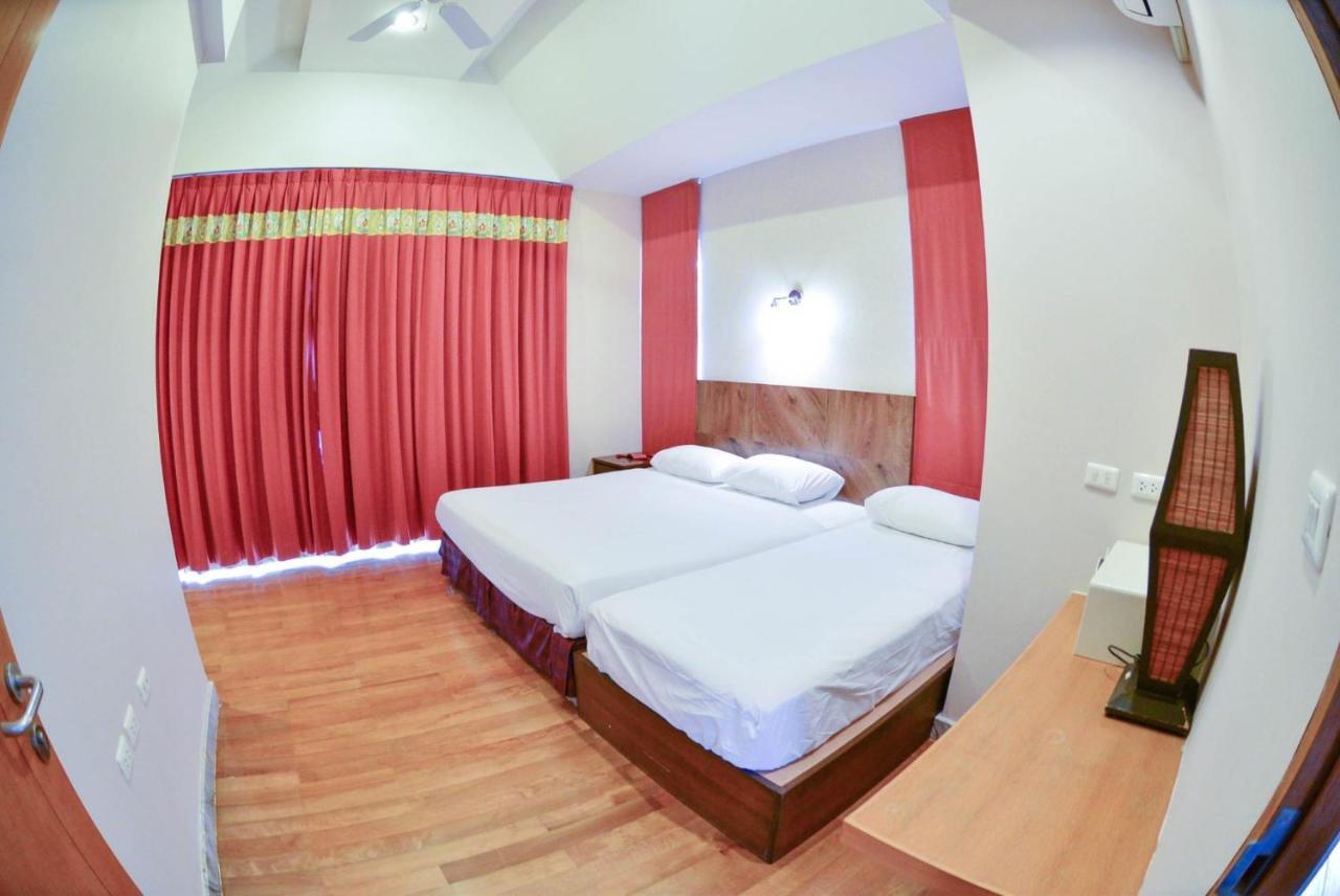 Abacus Villa Pattaya Exterior photo